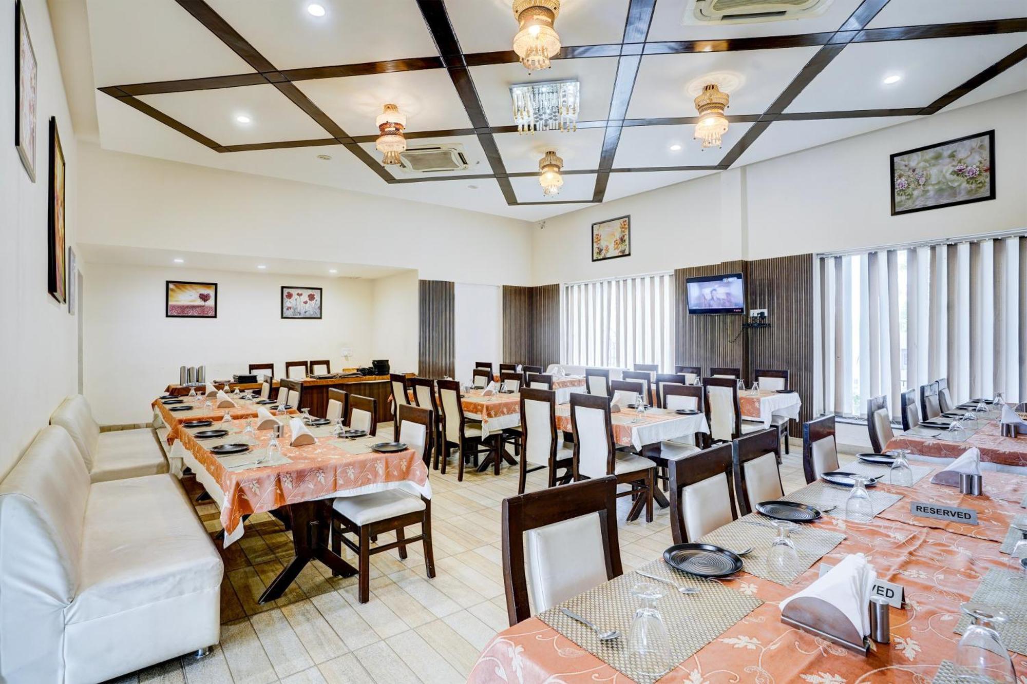 Hotel Amrit Manthan Chittorgarh 외부 사진