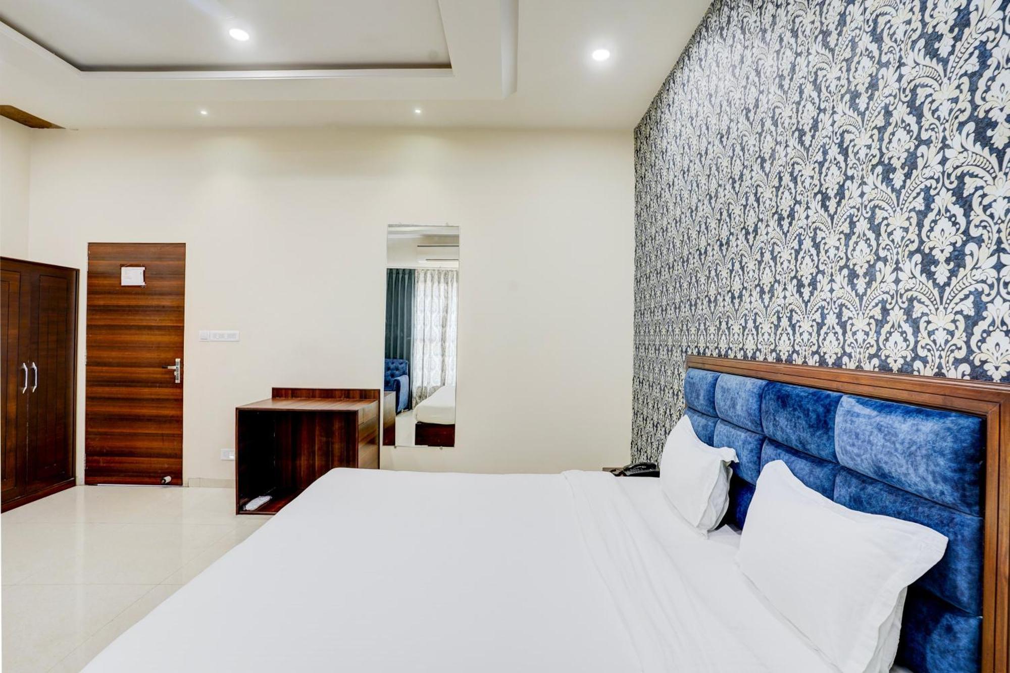 Hotel Amrit Manthan Chittorgarh 외부 사진