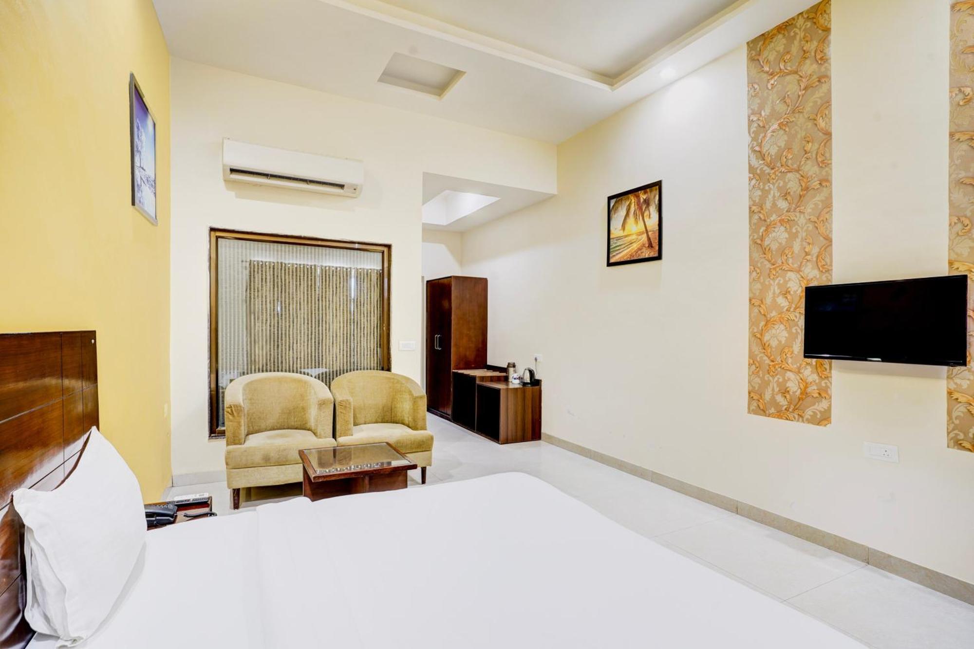Hotel Amrit Manthan Chittorgarh 외부 사진